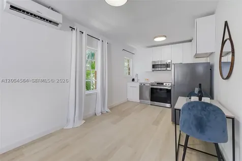 421 75th Street Miami Beach FL 33141