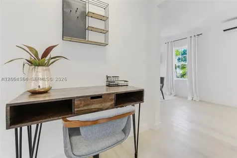421 75th Street Miami Beach FL 33141