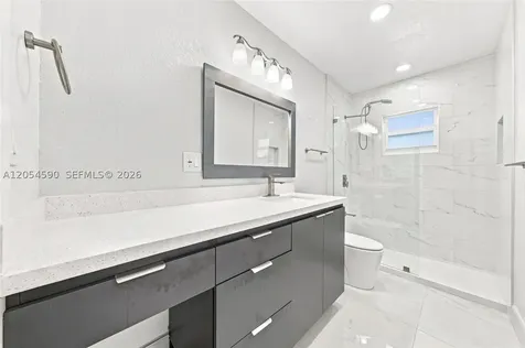 5632 SW 36th Court West Park FL 33023