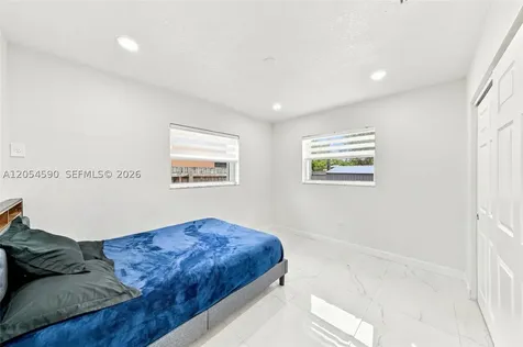 5632 SW 36th Court West Park FL 33023