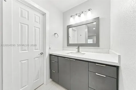 5632 SW 36th Court West Park FL 33023