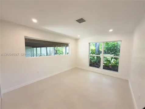 11450 SW 92nd Court Miami FL 33176