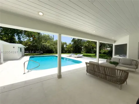 11450 SW 92nd Court Miami FL 33176