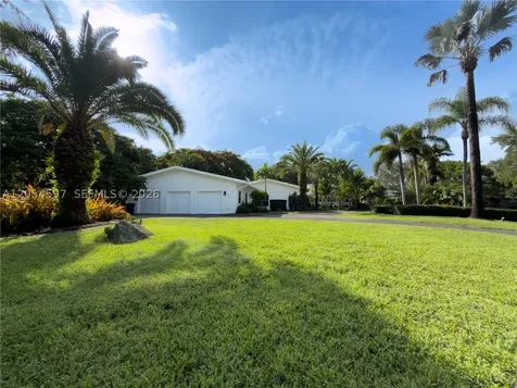 11450 SW 92nd Court Miami FL 33176