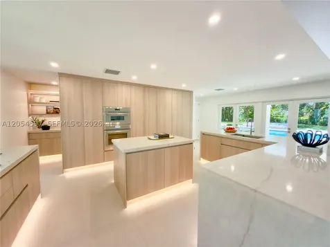 11450 SW 92nd Court Miami FL 33176