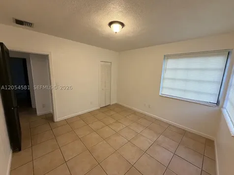 165 Lawn Way Miami Springs FL 33166