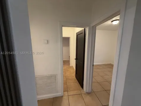 165 Lawn Way Miami Springs FL 33166