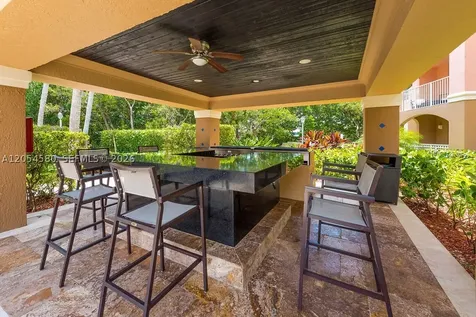 19999 E Country Club Drive Aventura FL 33180