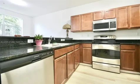 10870 NW 88th Terrace Doral FL 33178