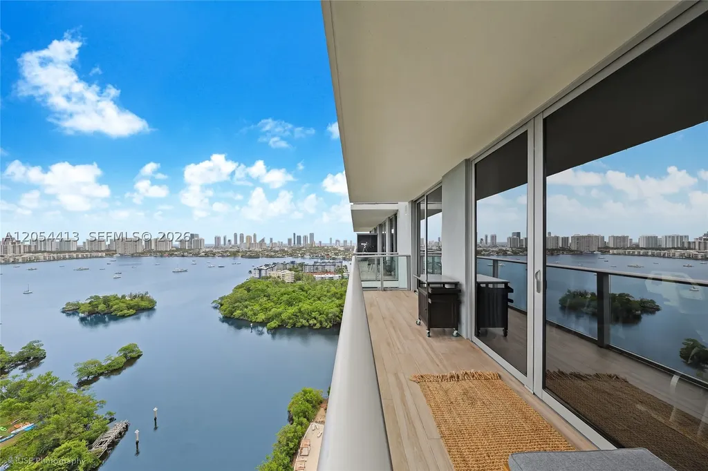 16385 Biscayne Boulevard North Miami Beach FL 33160