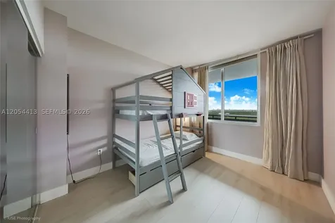 16385 Biscayne Boulevard North Miami Beach FL 33160