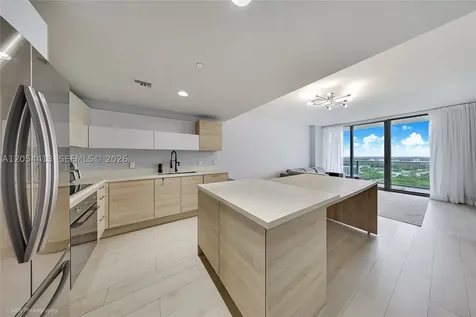 16385 Biscayne Boulevard North Miami Beach FL 33160