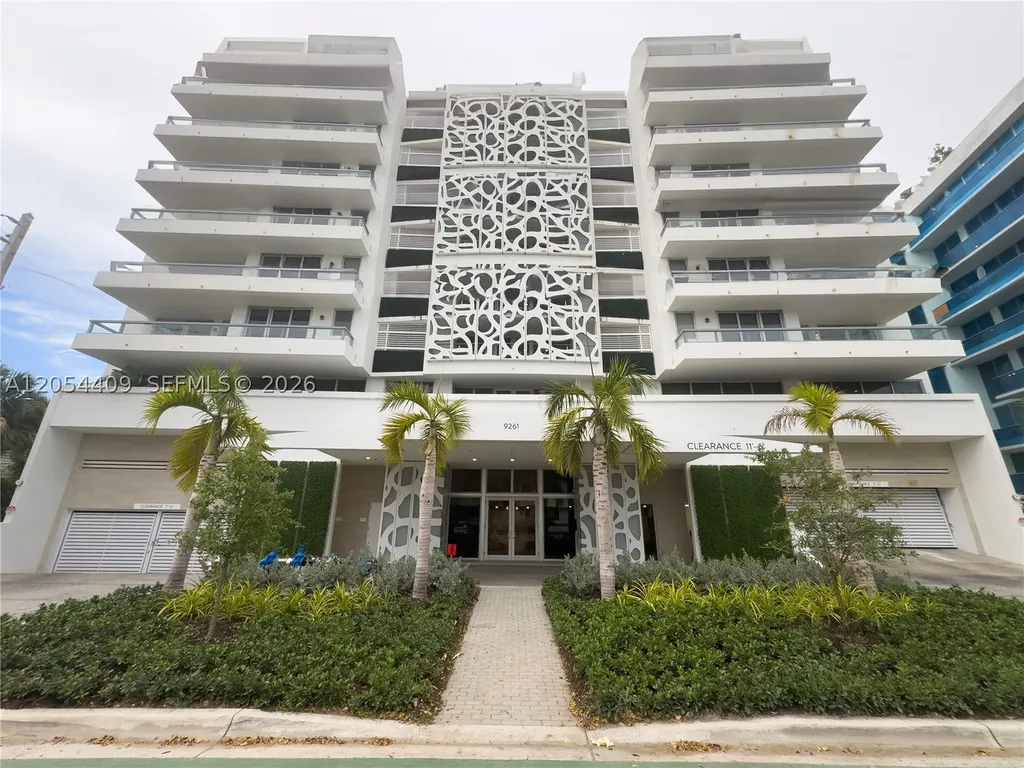 9261 E Bay Harbor Drive Bay Harbor Islands FL 33154