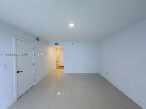 9261 E Bay Harbor Drive Bay Harbor Islands FL 33154