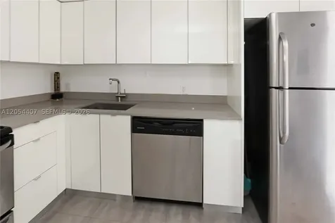 1580 West Avenue Miami Beach FL 33139