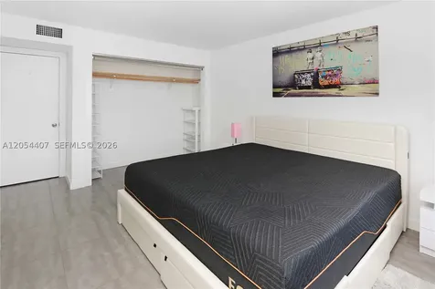 1580 West Avenue Miami Beach FL 33139