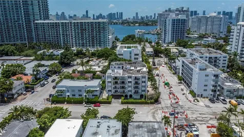 1580 West Avenue Miami Beach FL 33139