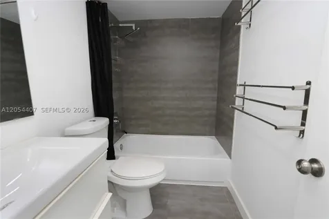 1580 West Avenue Miami Beach FL 33139
