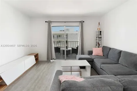 1580 West Avenue Miami Beach FL 33139