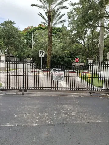 9021 SW 94th Street Miami FL 33176