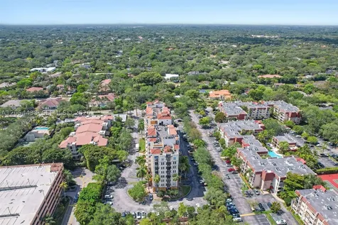 9021 SW 94th Street Miami FL 33176