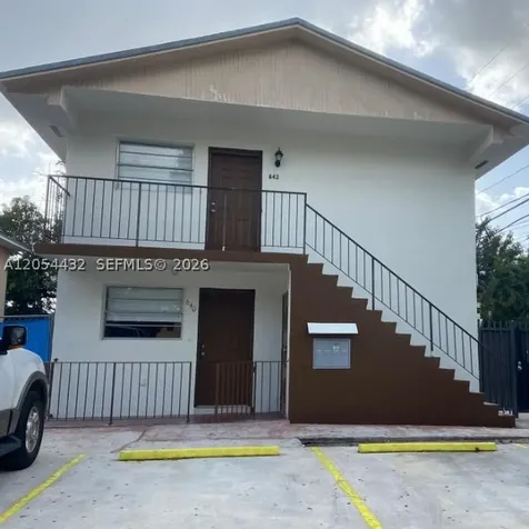 642 E 2nd Avenue Hialeah FL 33010