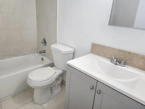 642 E 2nd Avenue Hialeah FL 33010