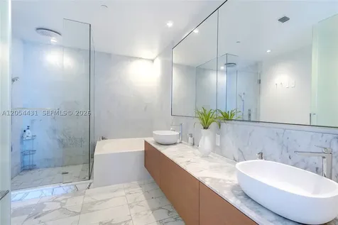 10203 Collins Avenue Bal Harbour FL 33154