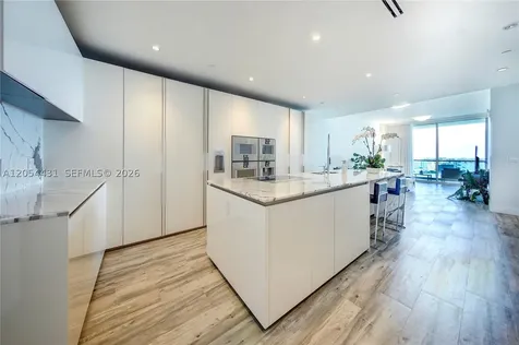 10203 Collins Avenue Bal Harbour FL 33154