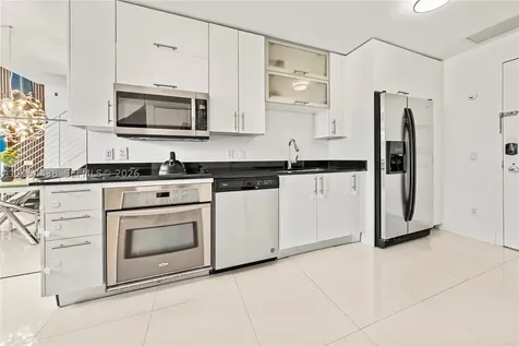 60 SW 13th Street Miami FL 33130