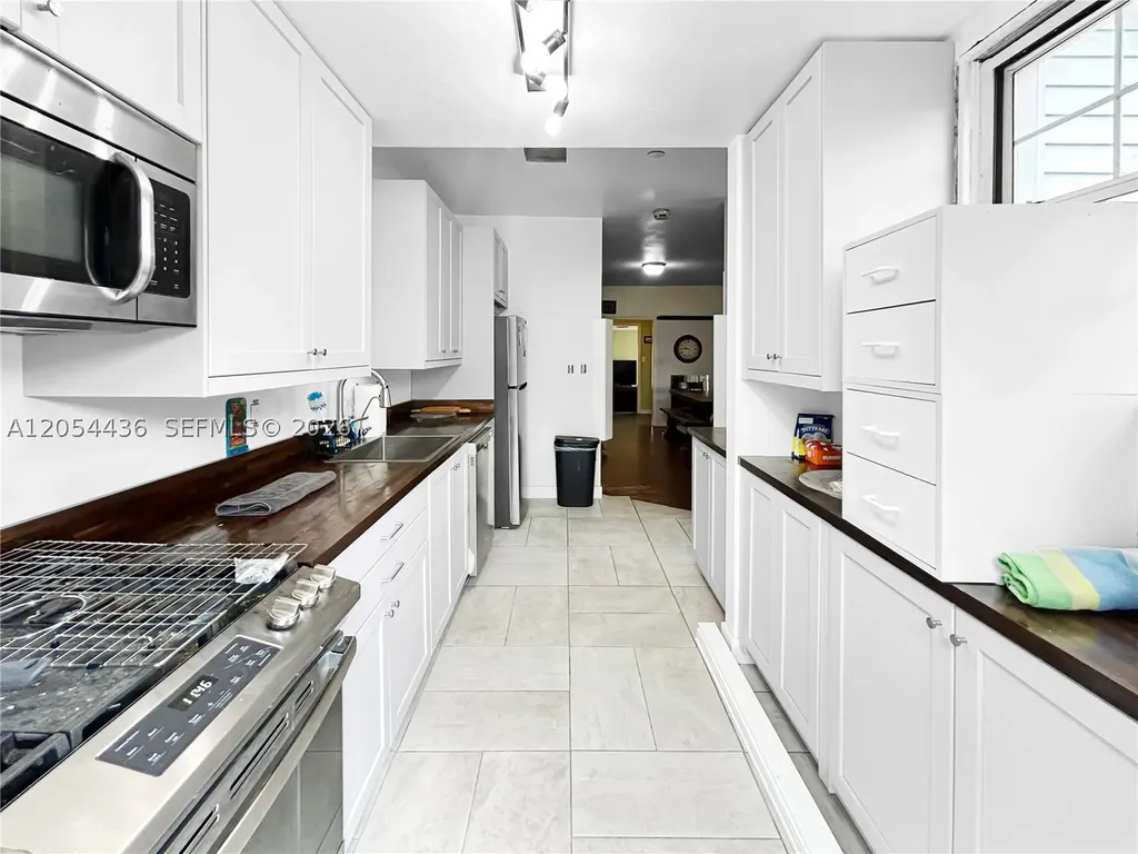 211 N 12th Street Other City - In The State Of Florida FL 34748