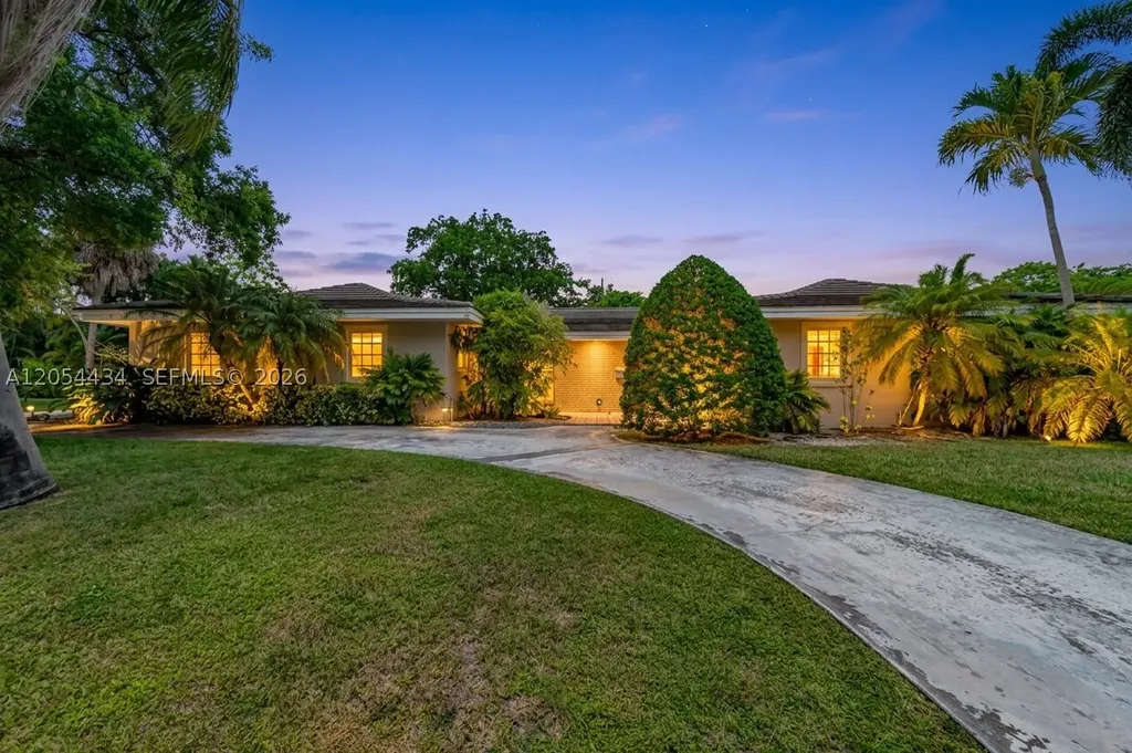 15101 SW 69th Court Palmetto Bay FL 33158