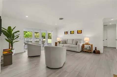 15101 SW 69th Court Palmetto Bay FL 33158