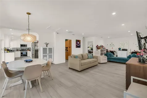 15101 SW 69th Court Palmetto Bay FL 33158