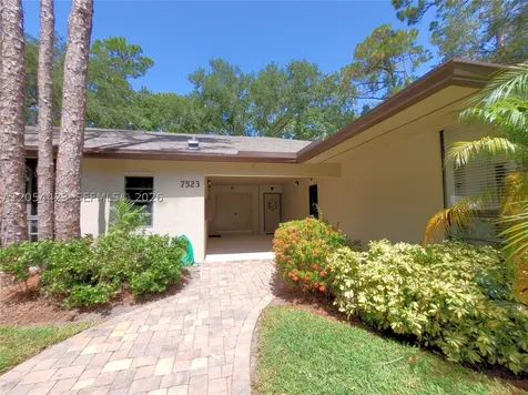 7523 Greenlake Way Boynton Beach FL 33436