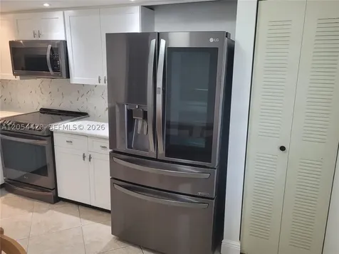 1200 SW 130th Avenue Pembroke Pines FL 33027