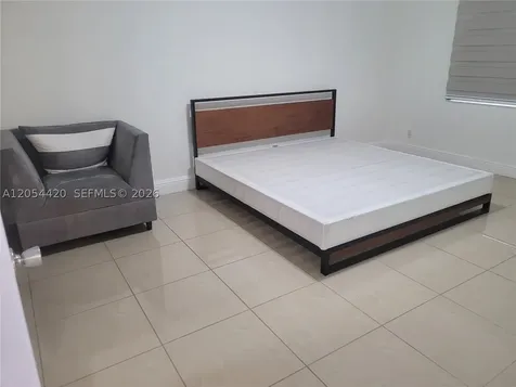 1200 SW 130th Avenue Pembroke Pines FL 33027