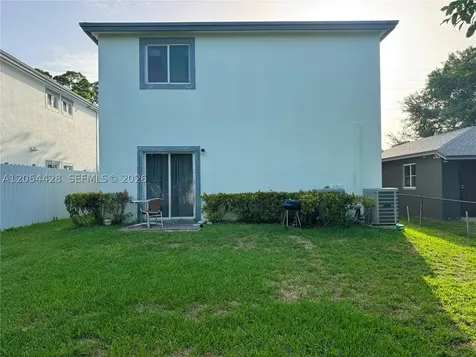 4491 NW 23rd Avenue Miami FL 33142
