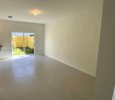 1859 SE 27th Terrace Homestead FL 33035