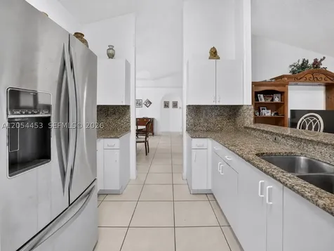 709 NW 177th Avenue Pembroke Pines FL 33029