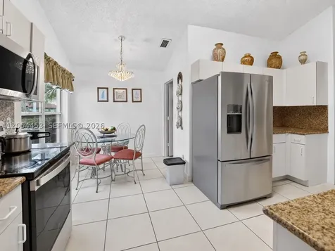 709 NW 177th Avenue Pembroke Pines FL 33029