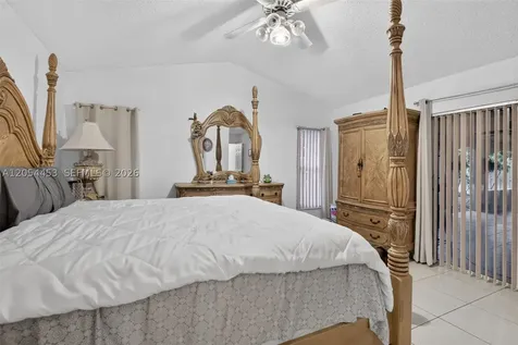 709 NW 177th Avenue Pembroke Pines FL 33029