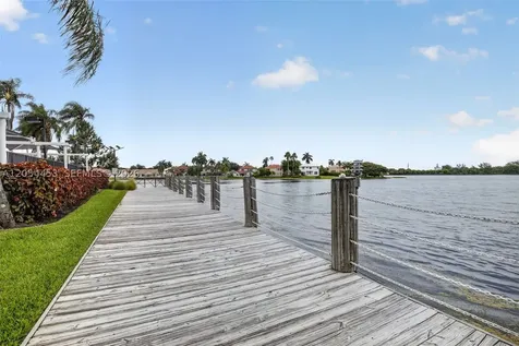 709 NW 177th Avenue Pembroke Pines FL 33029