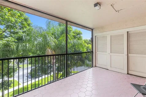 10690 NW 14th Street Plantation FL 33322