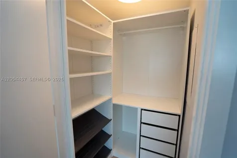 650 NE 32nd Street Miami FL 33137