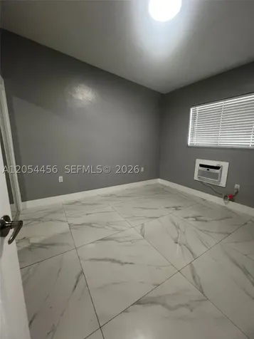 2090 NW 31th Street Miami FL 33142