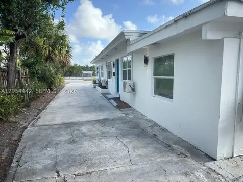 1838 Mckinley Street Hollywood FL 33020