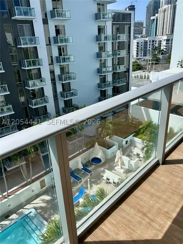 1600 SW 1st Avenue Miami FL 33129