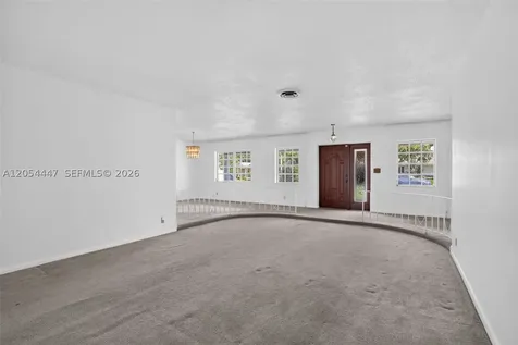 5620 SW 8th Street Plantation FL 33317