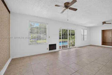 5620 SW 8th Street Plantation FL 33317